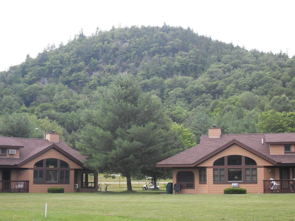 Jack O'Lantern Resort Lodging Woodstock Extérieur photo